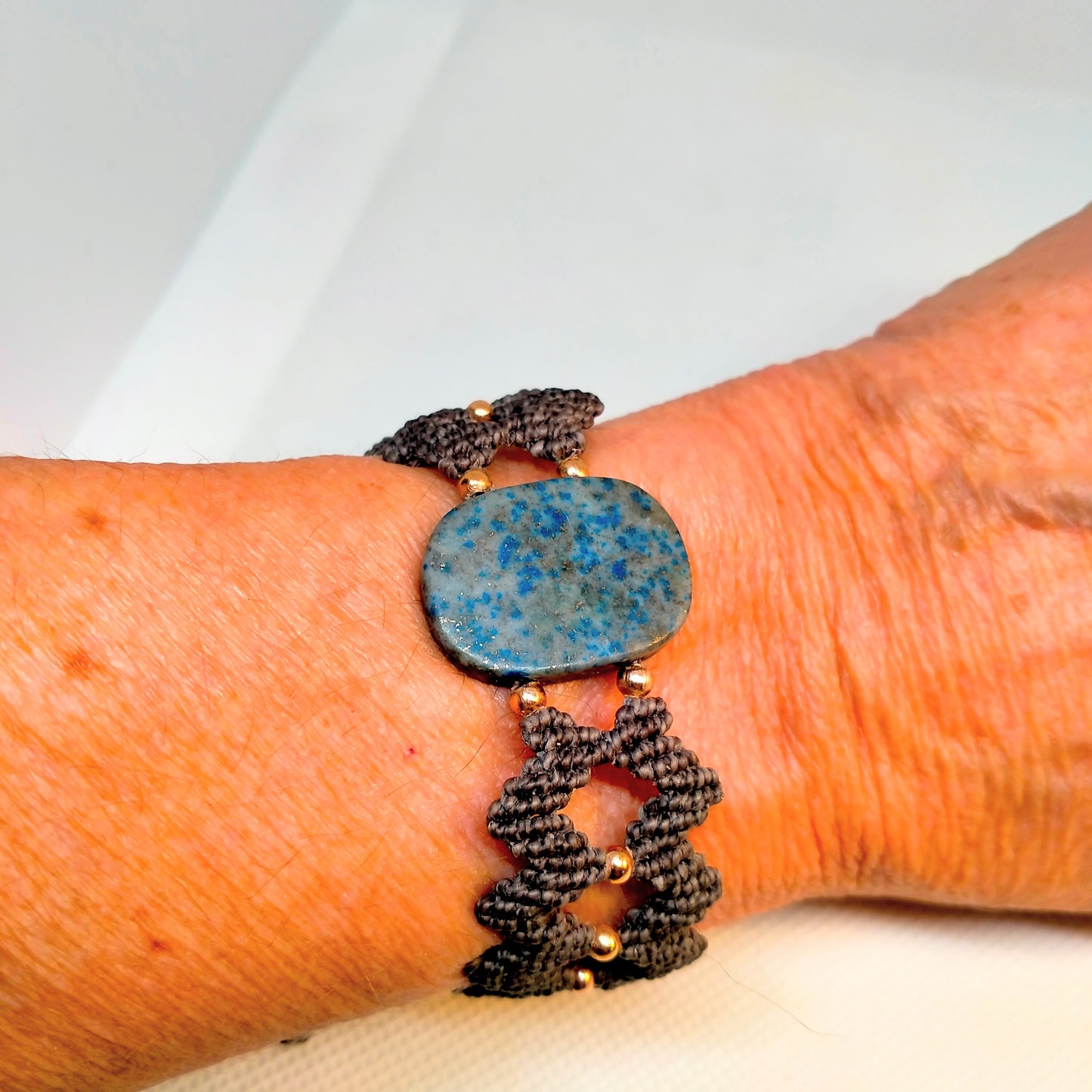 Bracelet "Terre" - Macramé Gris Pierre Naturelle Bohème - Au Gré des Idées