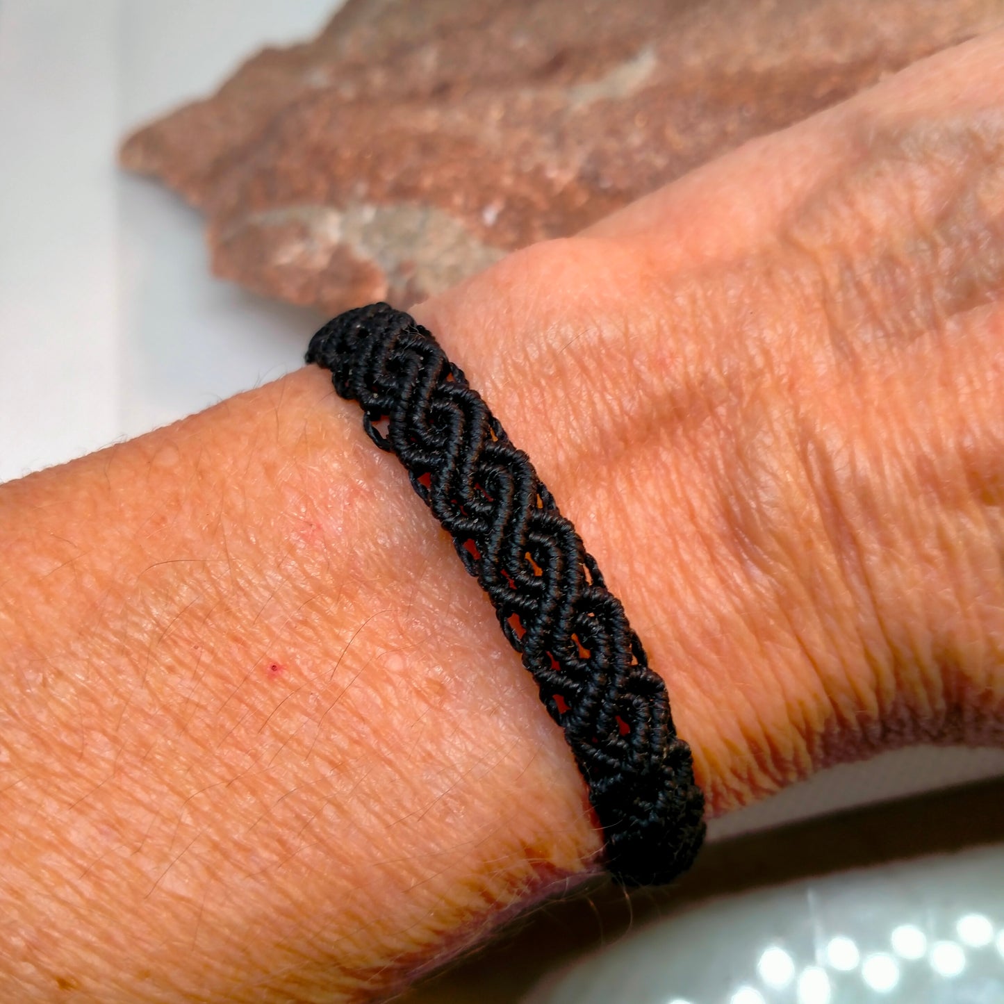 Bracelet "Ombre" - Macramé Gris Foncé Unisexe Minimaliste - Au Gré des Idées
