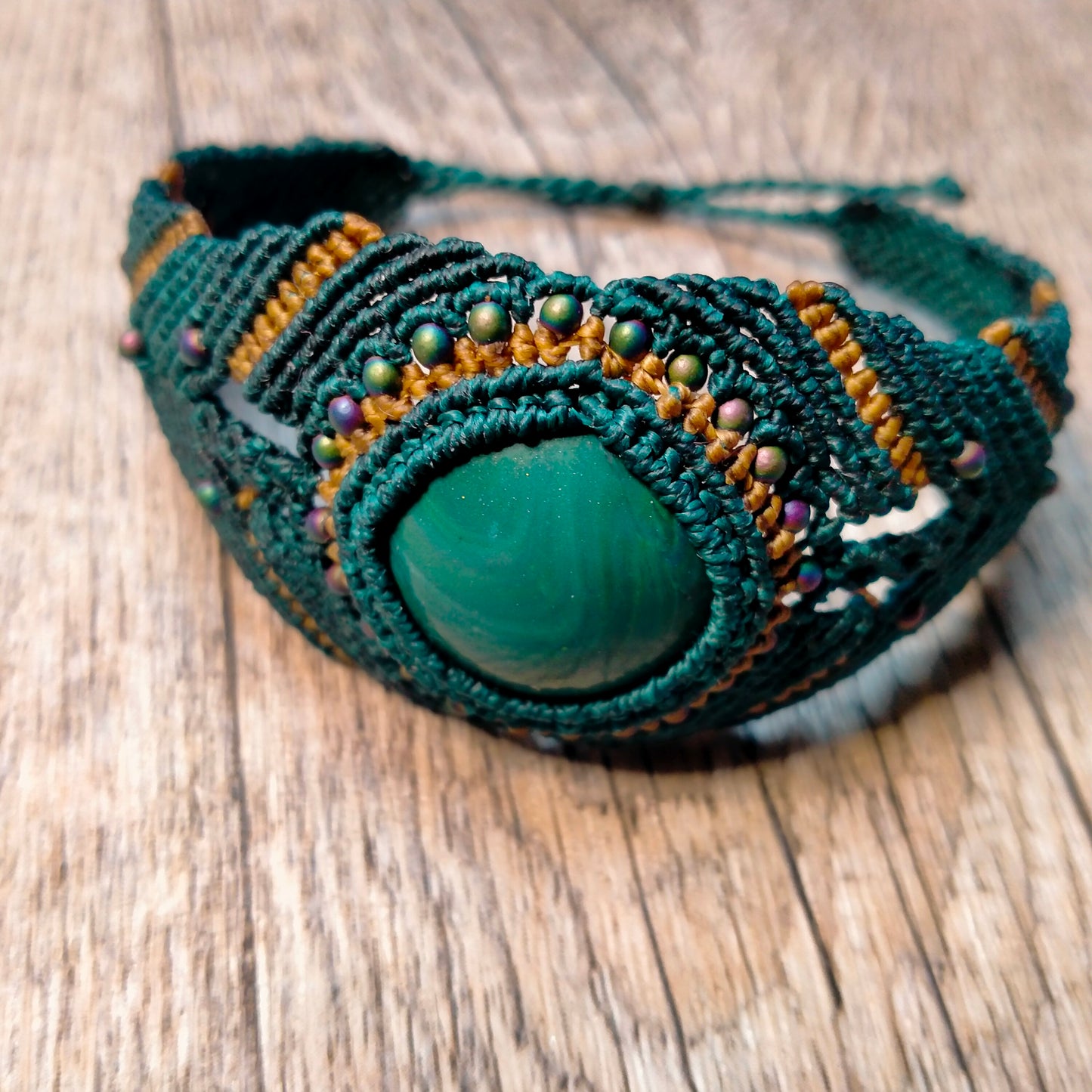 Bracelet "Mirage" - Manchette Macramé Vert Taupe Perles Rocaille