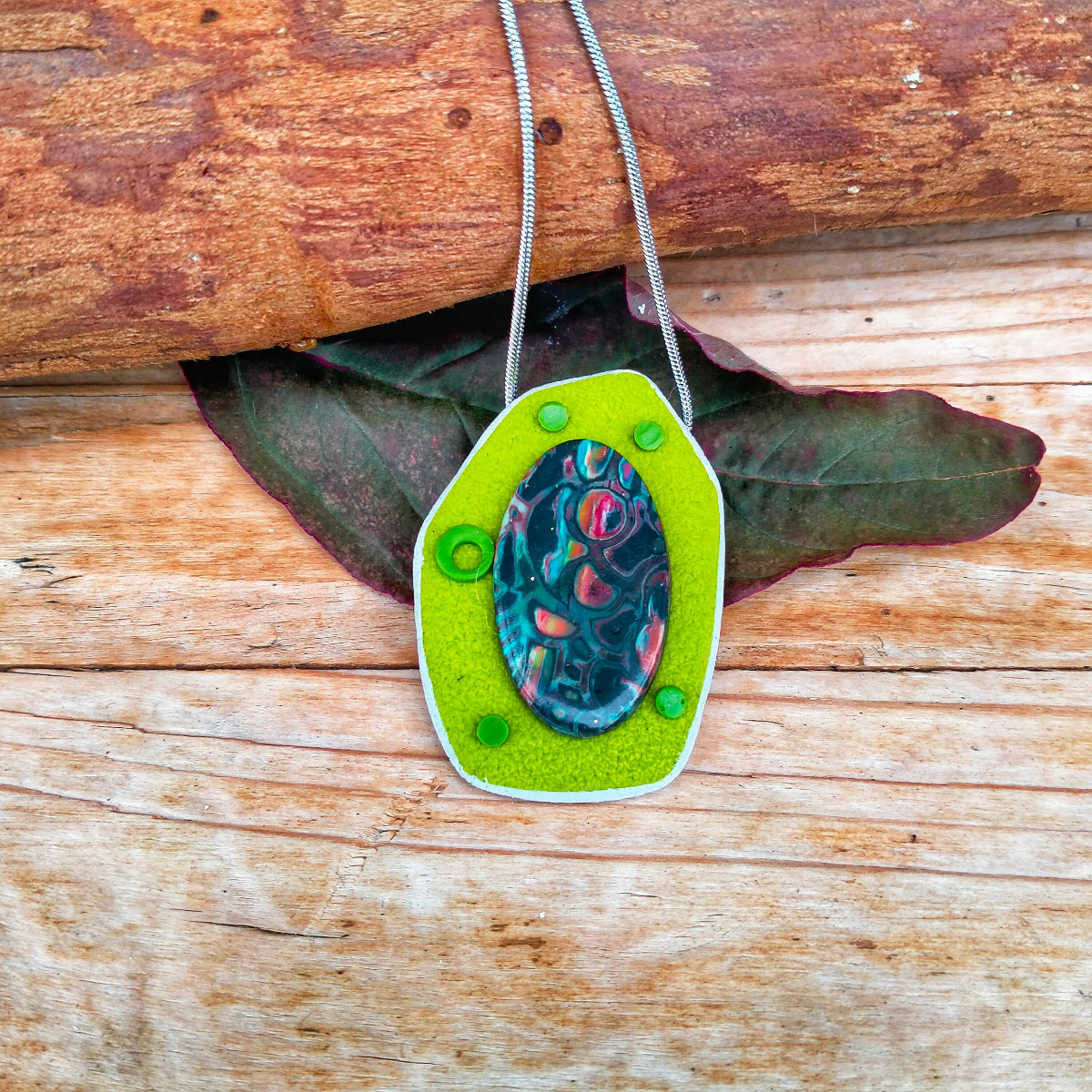 Collier "Amélie" - Pendentif Argile Polymère Vert - Au Gré des Idées